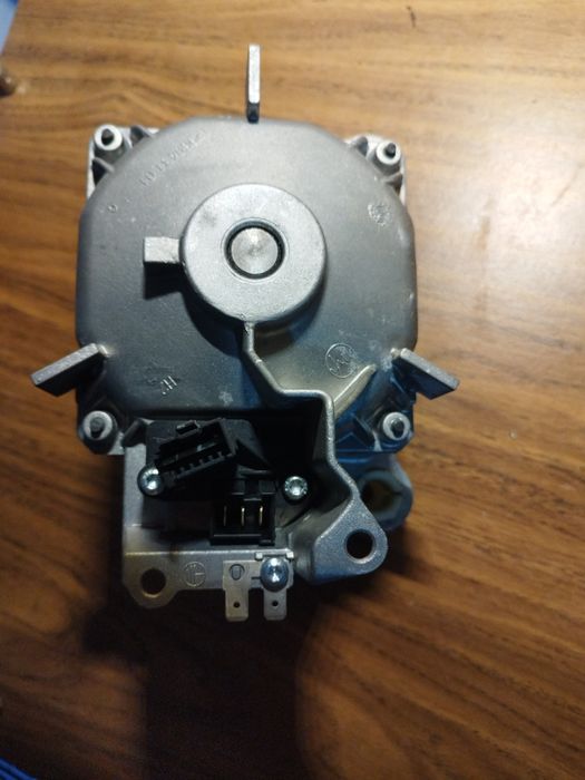 Silnik inwentorowy pralki Bosch 1BS6525-8BD