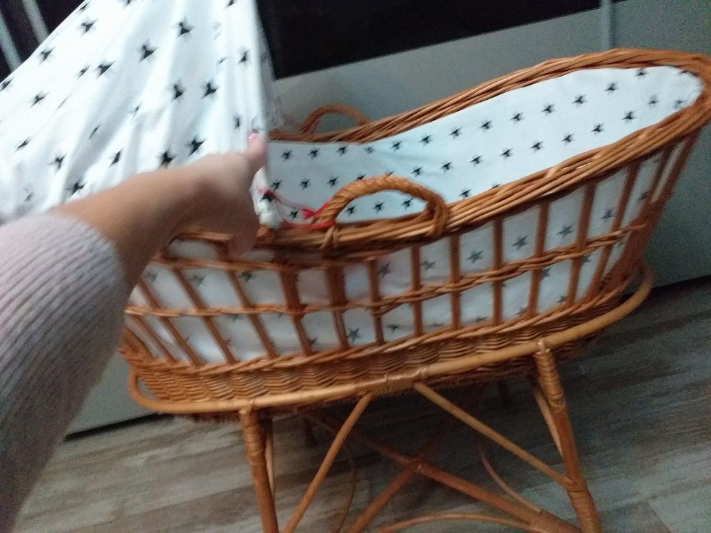 Przenośne Łóżeczko dla niemowląt z wikliny nowe