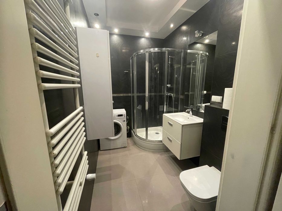 Wynajmę 2-pokojowe mieszkanie z balkonem