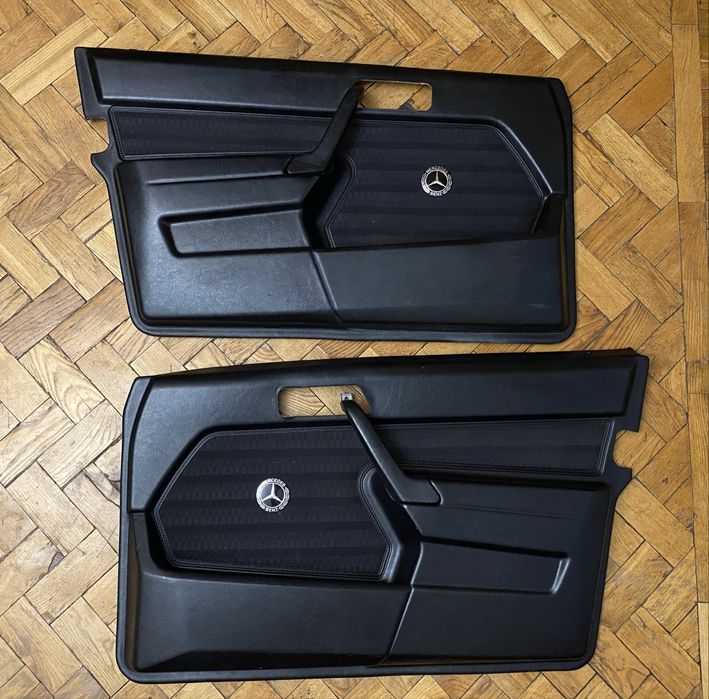 Дверні  карти  передні мерседес 190