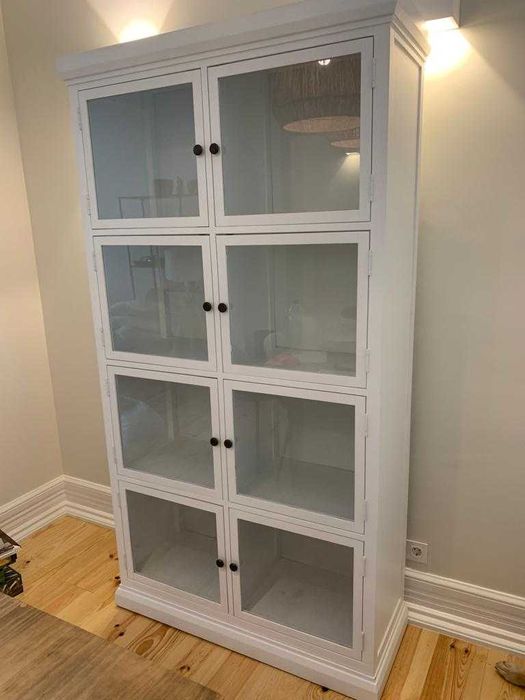 Vitrine BANAK como nova