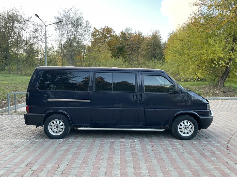 Volkswagen T4 2,5 75.
