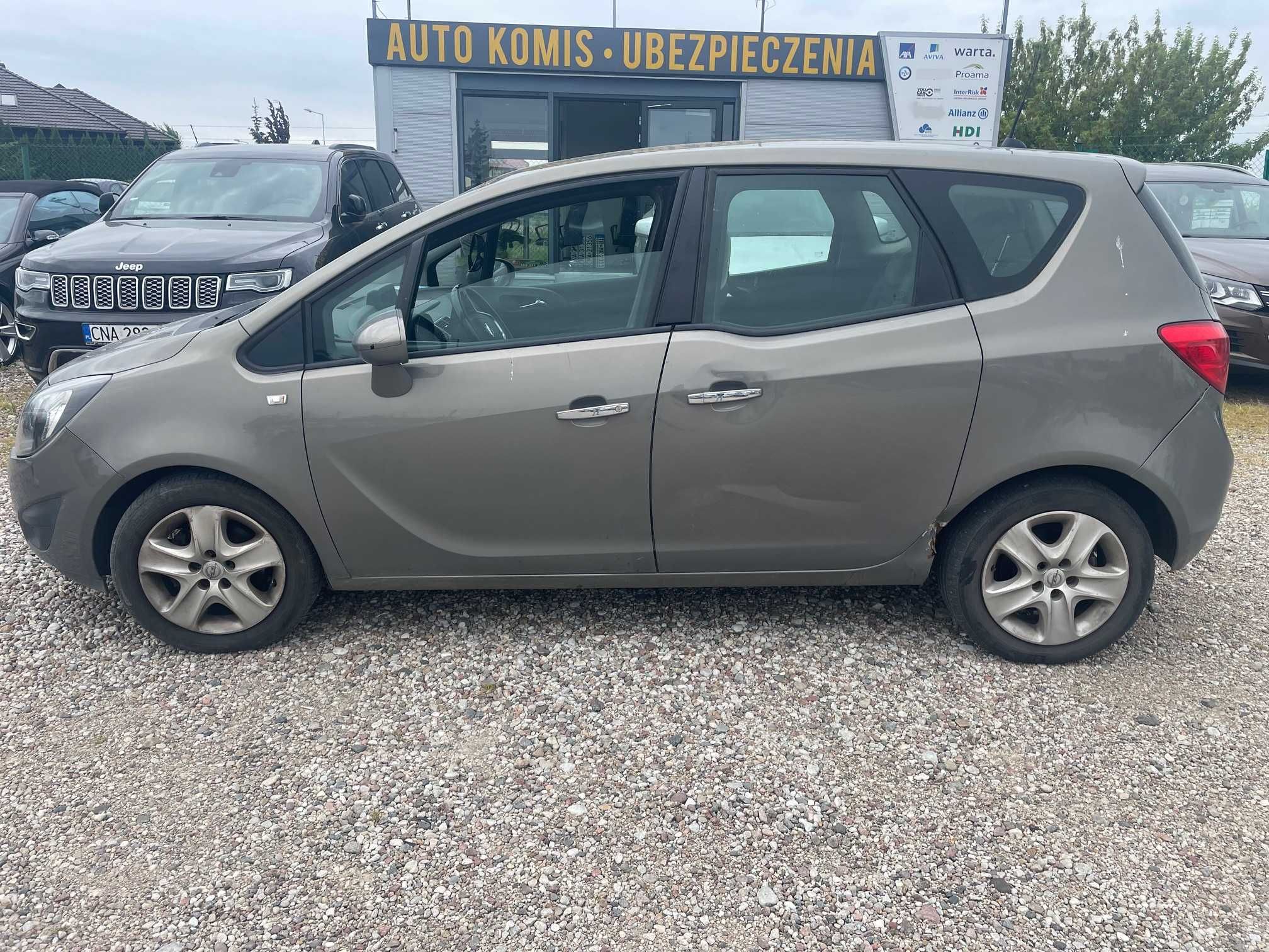 Opel Meriva 1.4T Navi Panorama dach