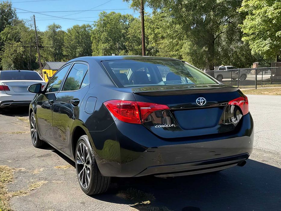 Toyota Corolla      2017