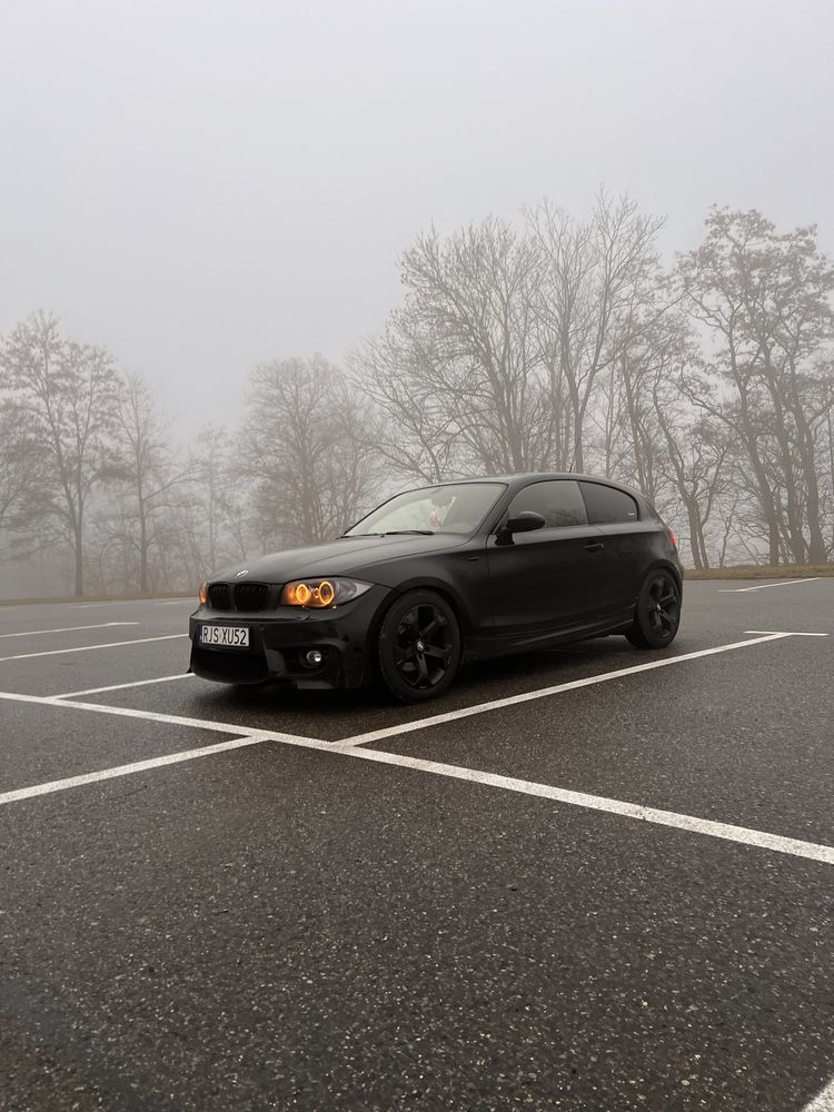 BMW SERII 1 e81 118d 2007r