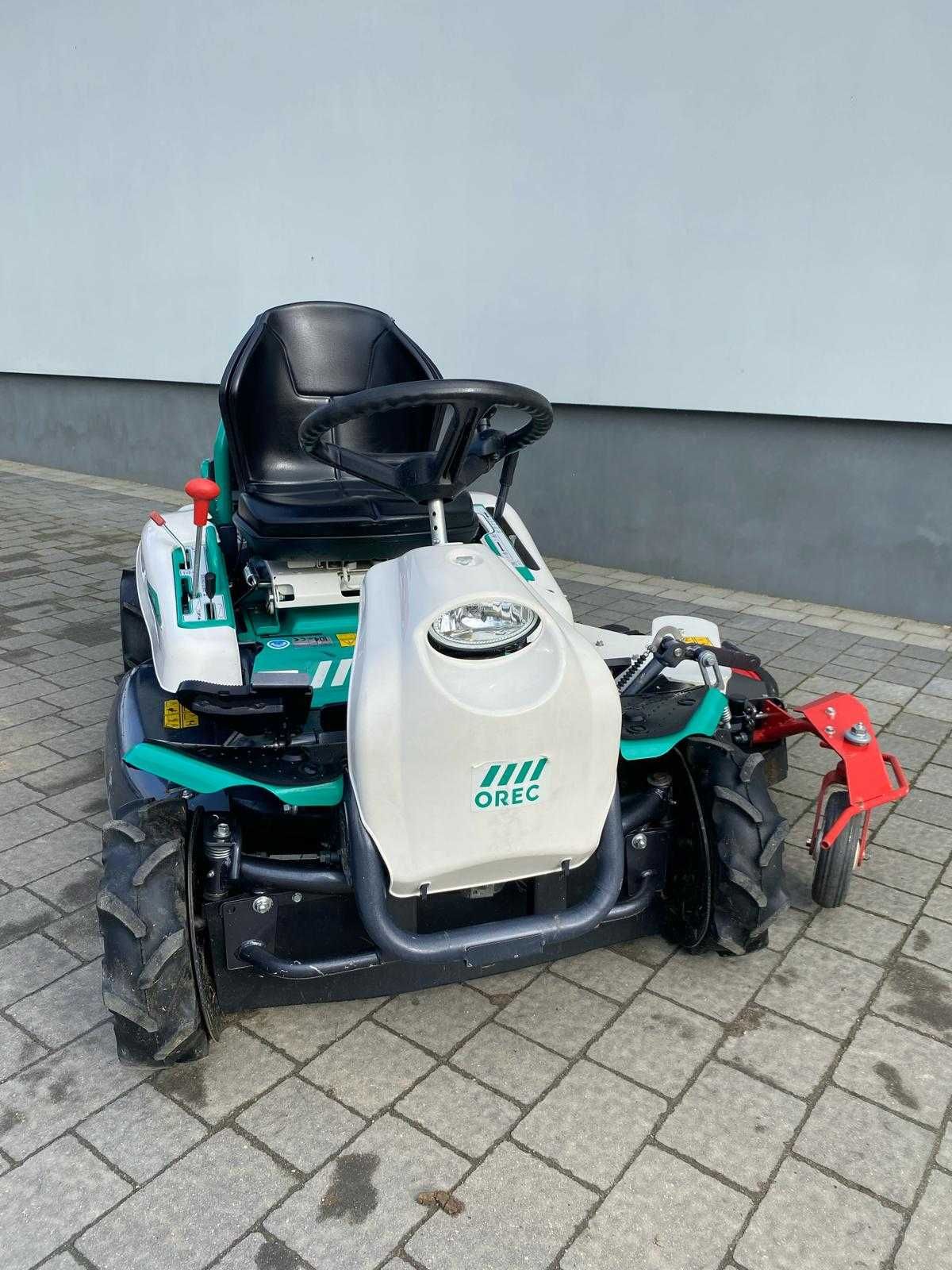 Podemonstracyjna karczownica traktorkowa OREC RMK 151. Koszenie farm
