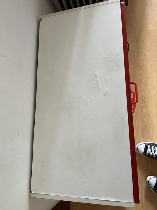 Cómoda Branca usada