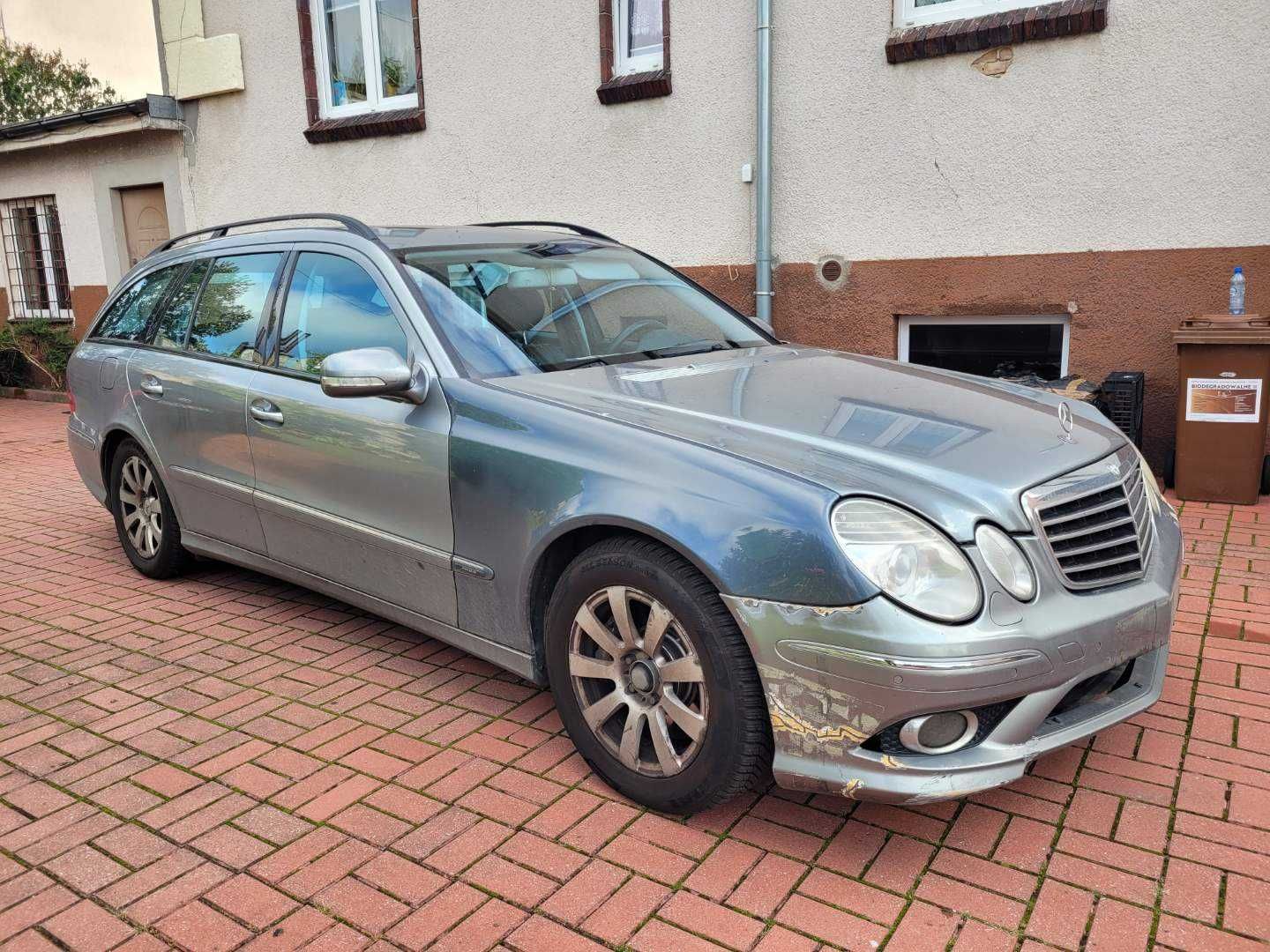 Syndyk sprzeda – Mercedes Benz E 211 320CDI (uszkodzony silnik)