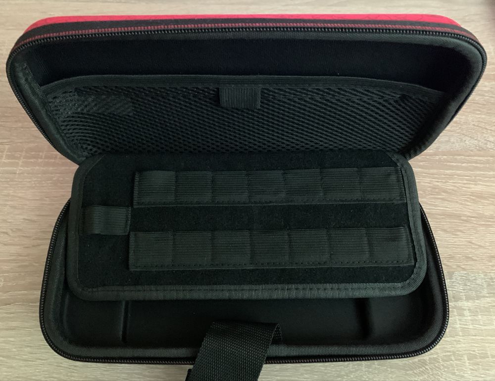 кейс для Nintendo Switch