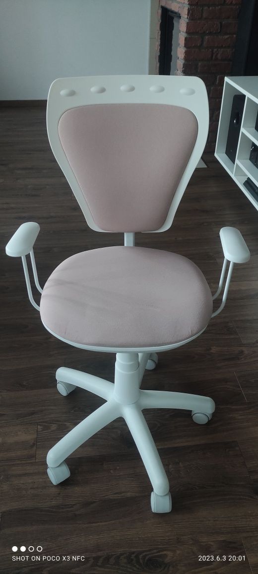 Krzesło obrotowe Agata Meble