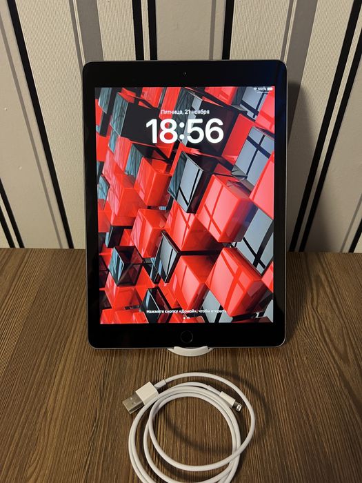 Apple Ipad 6 gen. Wifi. 32Gb.