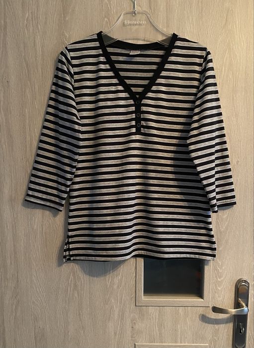 Bluzka czarna w szare paski r. XS/S