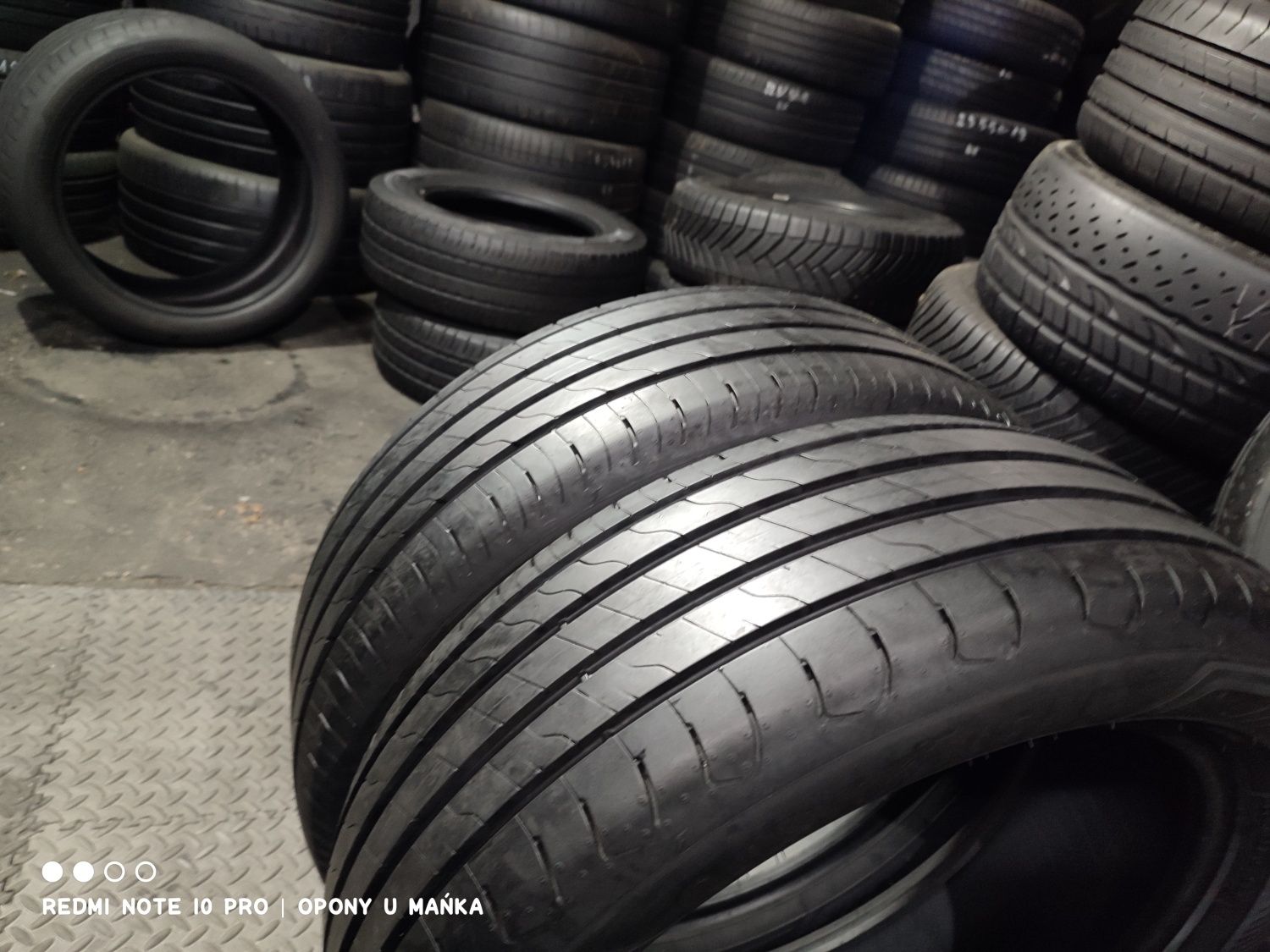 225/55/19 Goodyear Efficient Grip 2