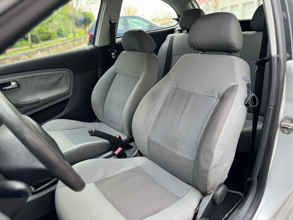 Seat Ibiza 1.4 TDI 5 lugares