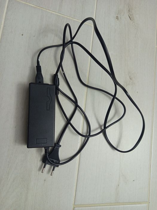 Ładowarka do deskorolki Hoverboard GX-22 42V 1.5A