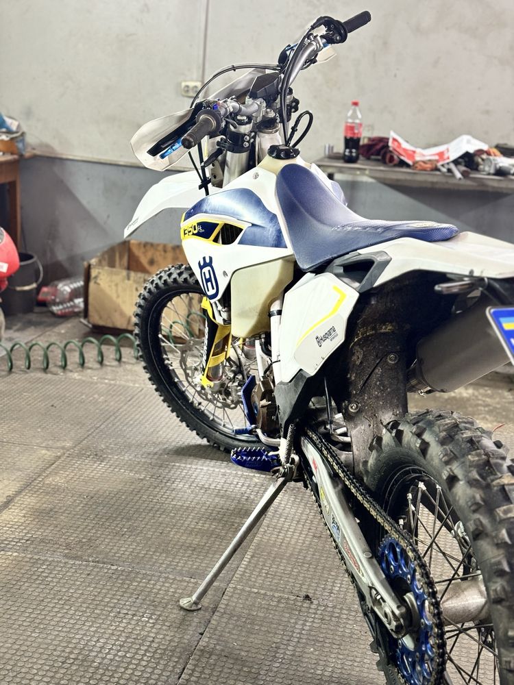 Продам мотоцикл Husqvarna FE350