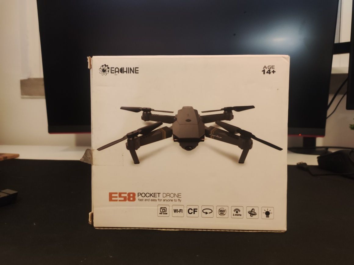 Drone E58 Pocket Drone