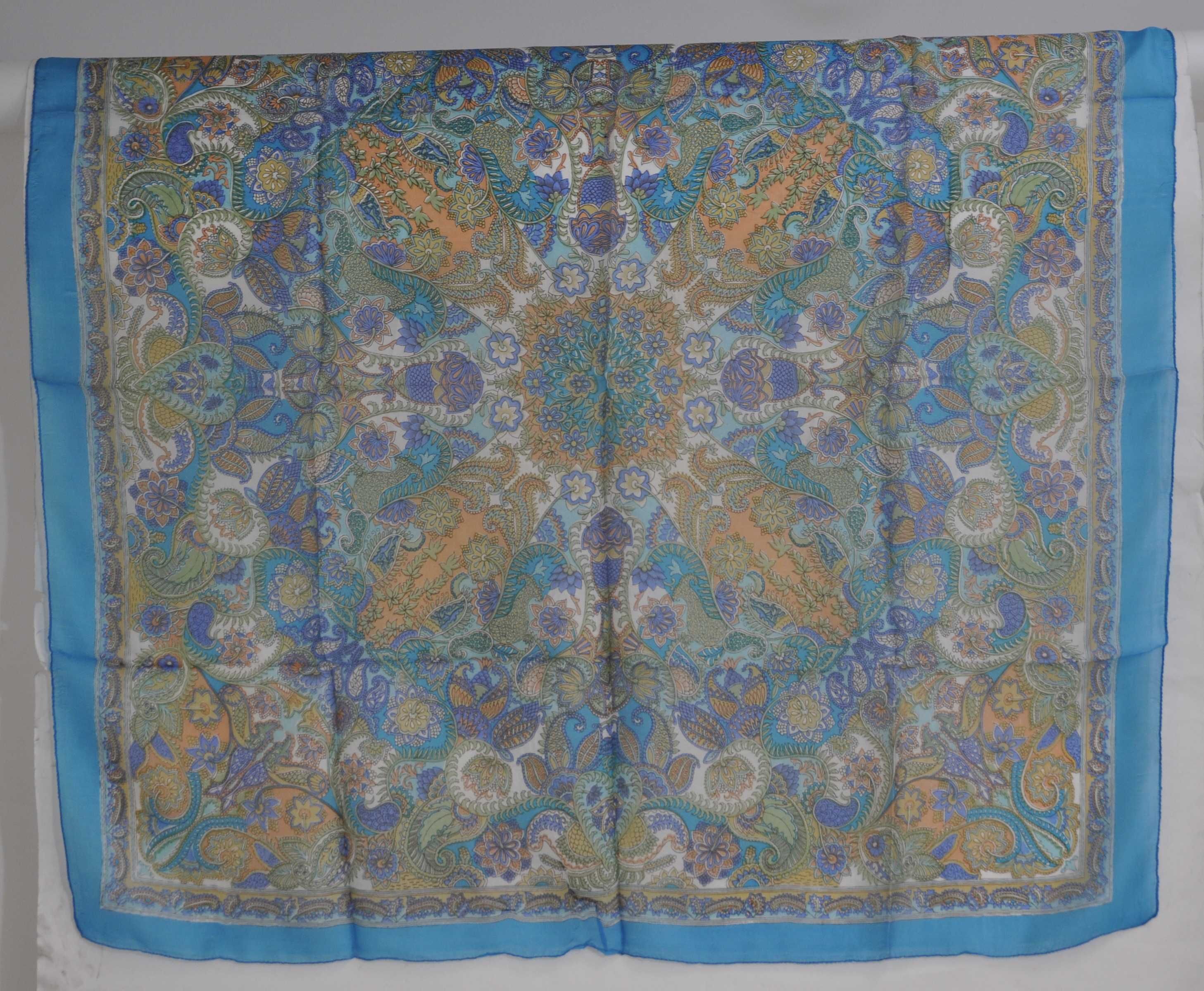 Chusta Apaszka Szal Szalik Damska Jedwabna Jedwab z Indii 102x98cm