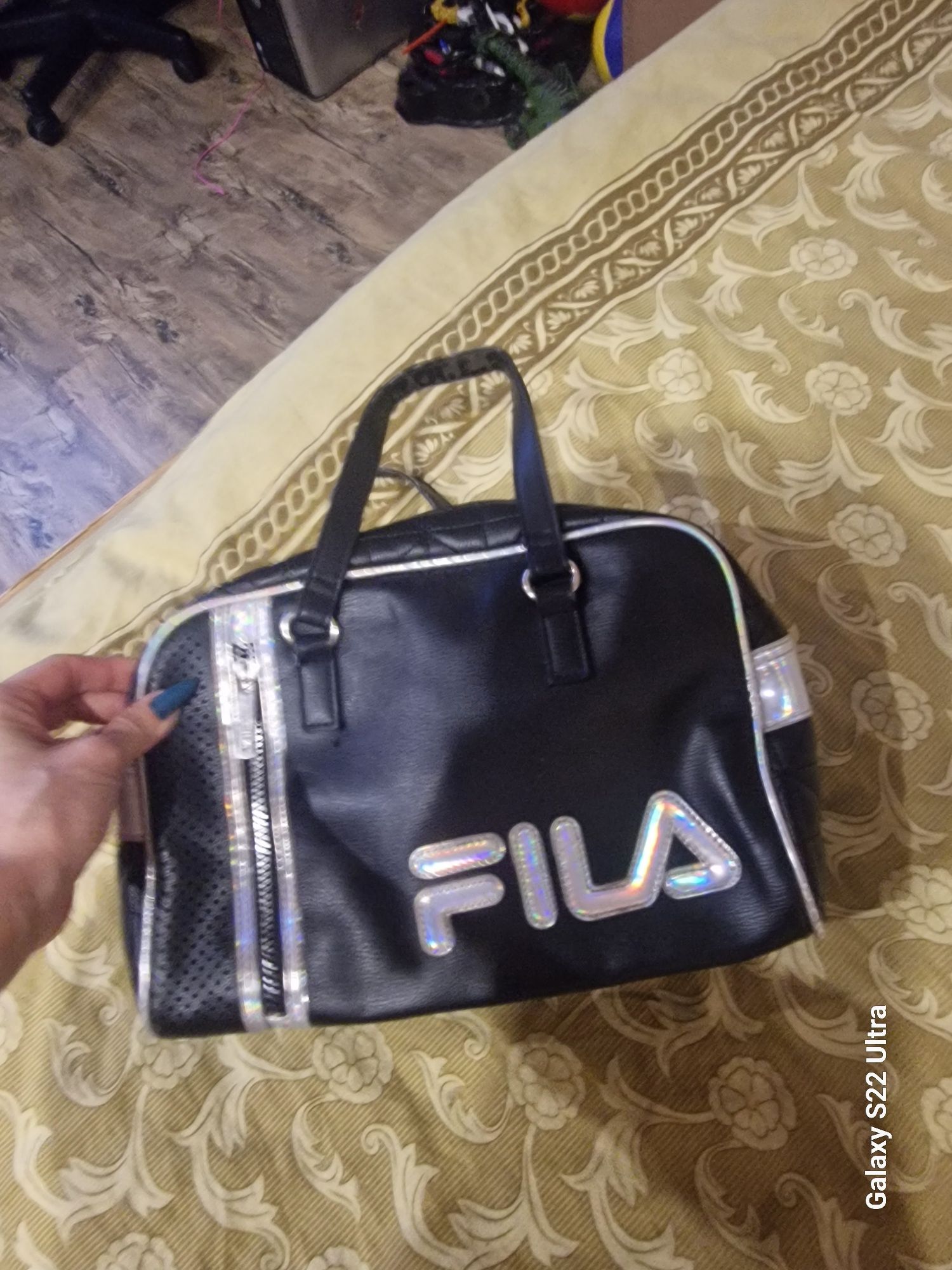 Сумка кожанная Fila