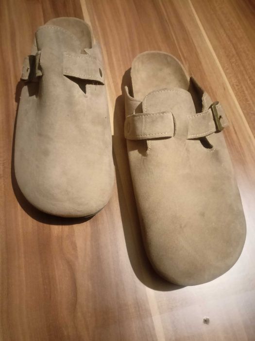 Klapki skórzane nowe
