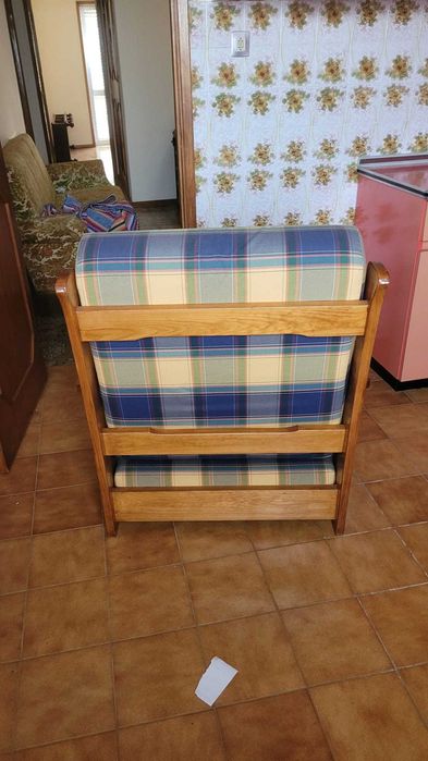 Sofá Cama Solteiro Pouf