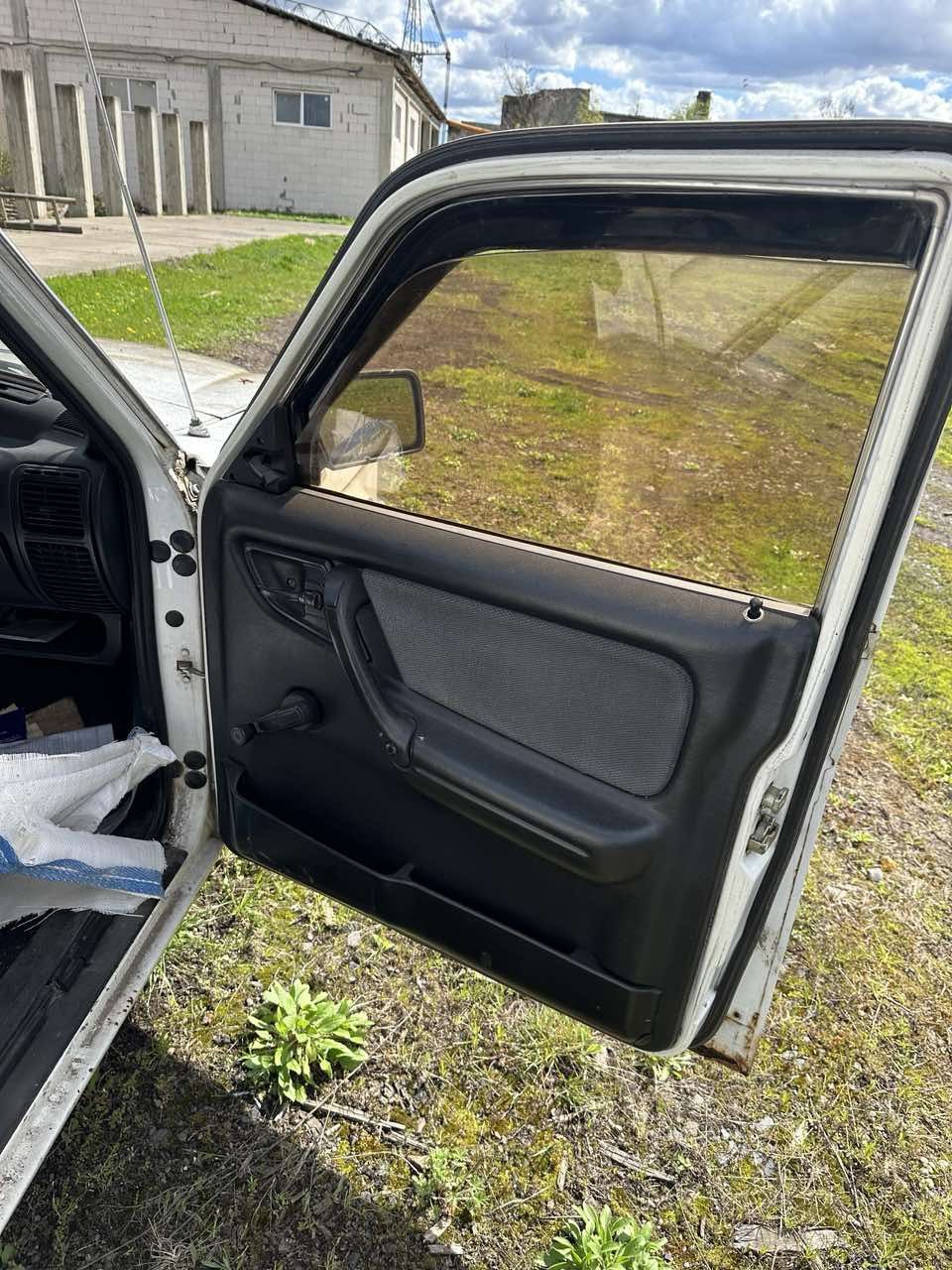 Авто Волга ГАЗ 3110-  1999р.
