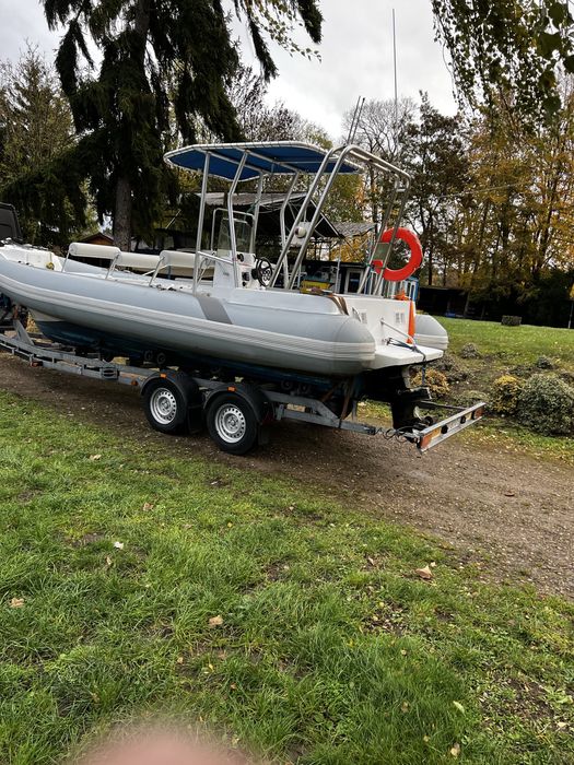 Łódź motorowa motorówka RIB 7,5m