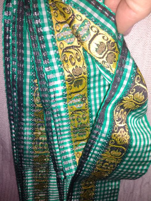 Крайка, тесьма широка