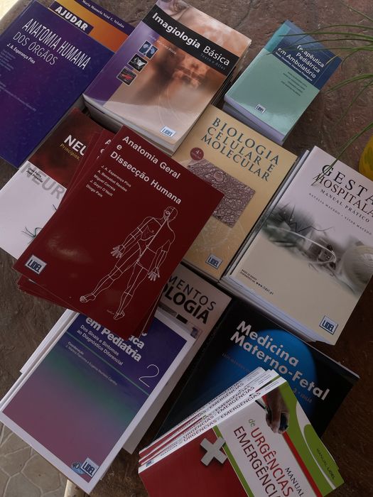 Livros variados de Medicina / Gestão Hospitalar