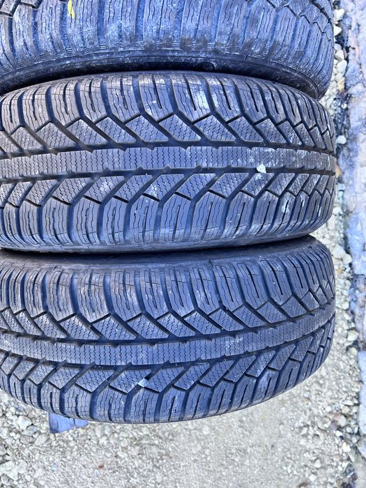 4xopona zimowa SEMPERIT w rozmiarze 205/60 R16