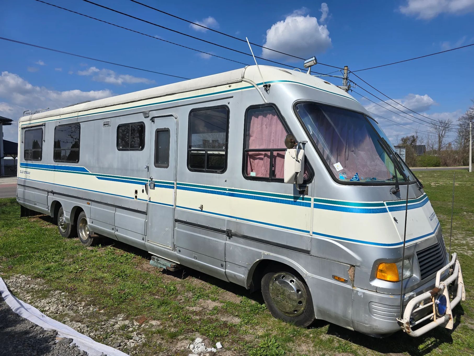 Chevrolet Winnebago Oshkosh Gulf Stream 2000 kamper USA Rv XXL cummins  3 osiowy kamper USA XXL //Film // niski przebieg DOSTAWA PL i UE dembe