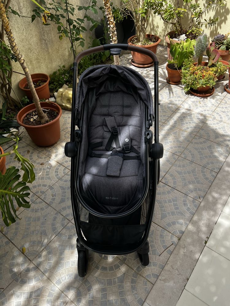 Carrinho Maxi Cosi Zelia 3 - pouco uso