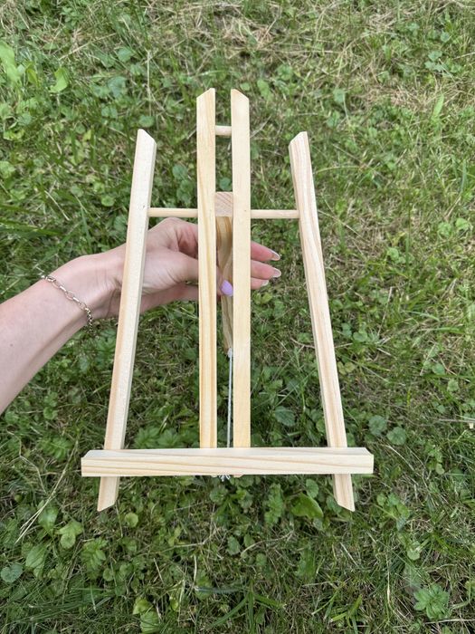 Sztaluga drewniana Trójnożna 30 cm