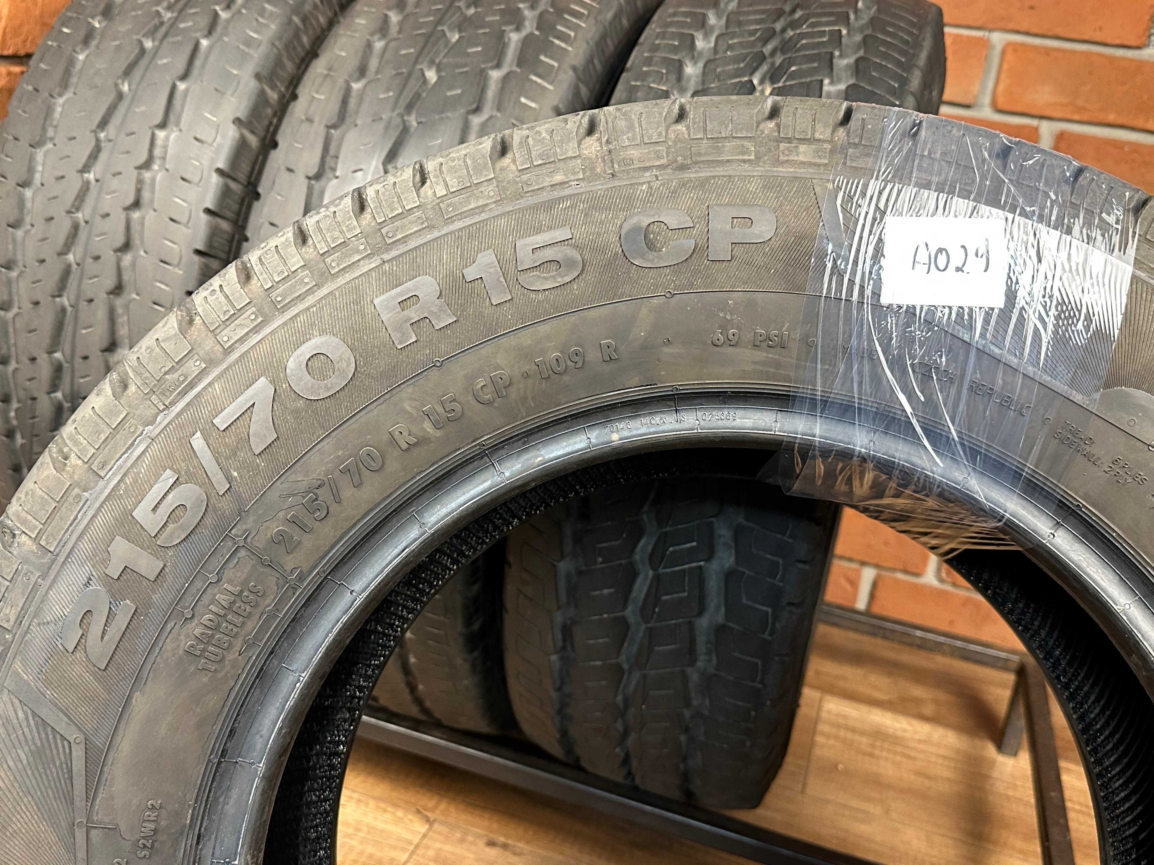 Opony Continental VancoCamper 215/70R15CP 2021
