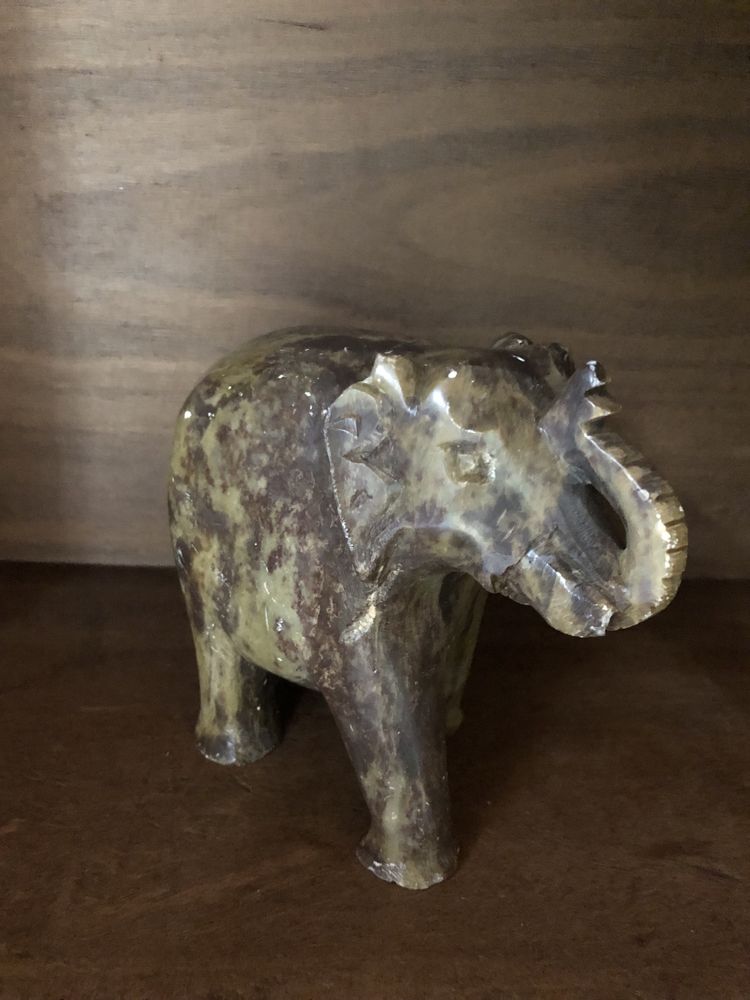 Elefante decorativo pesado