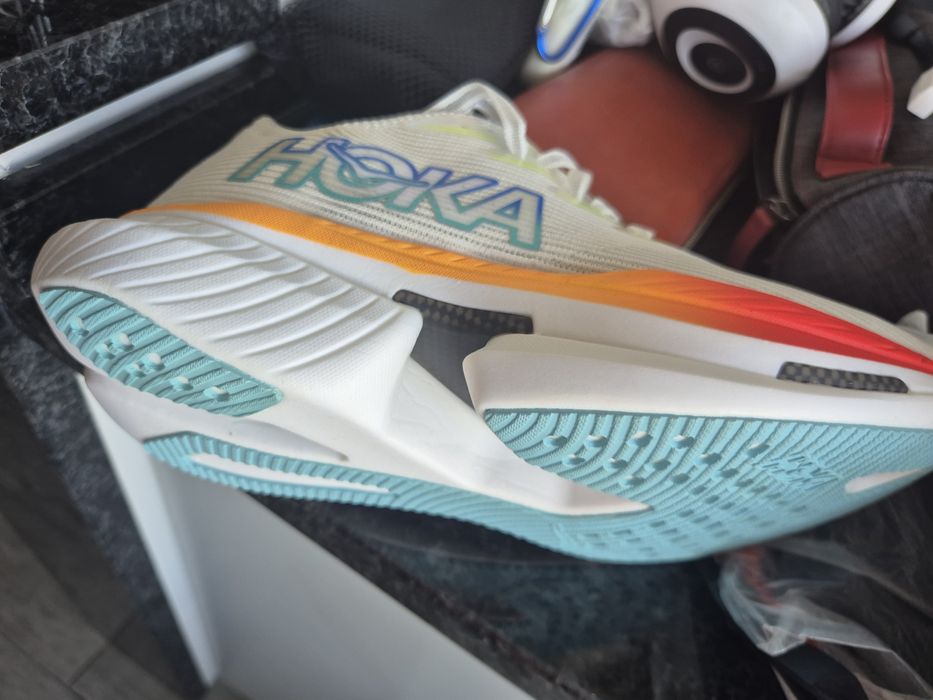 Hoka cielo x1 novos