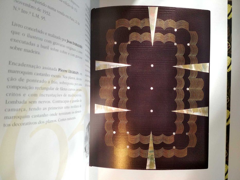 O Livro: Colecção Calouste Gulbenkian (porte incluído)