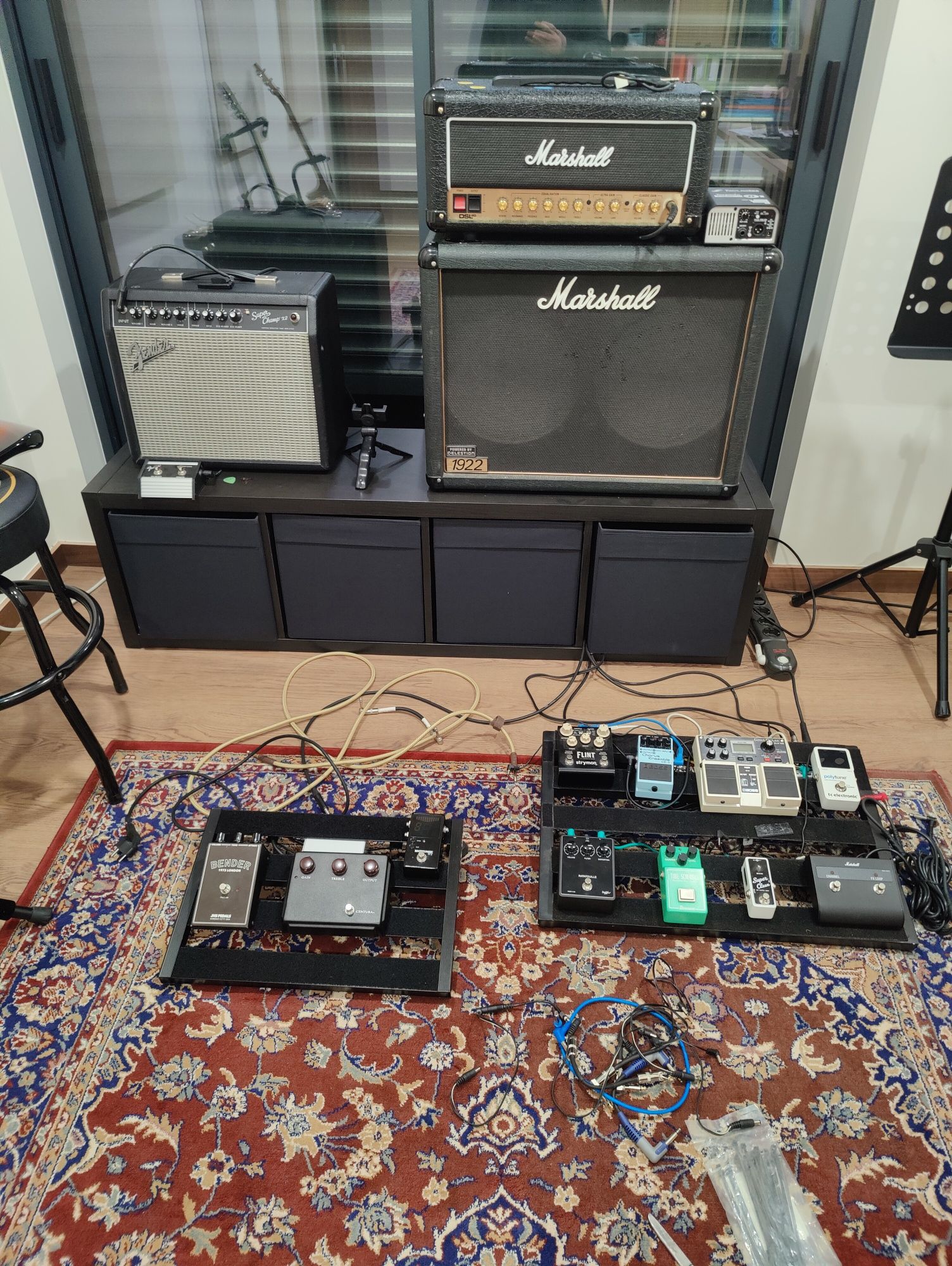 Coluna Guitarra Marshall 1922 - Celestion v30