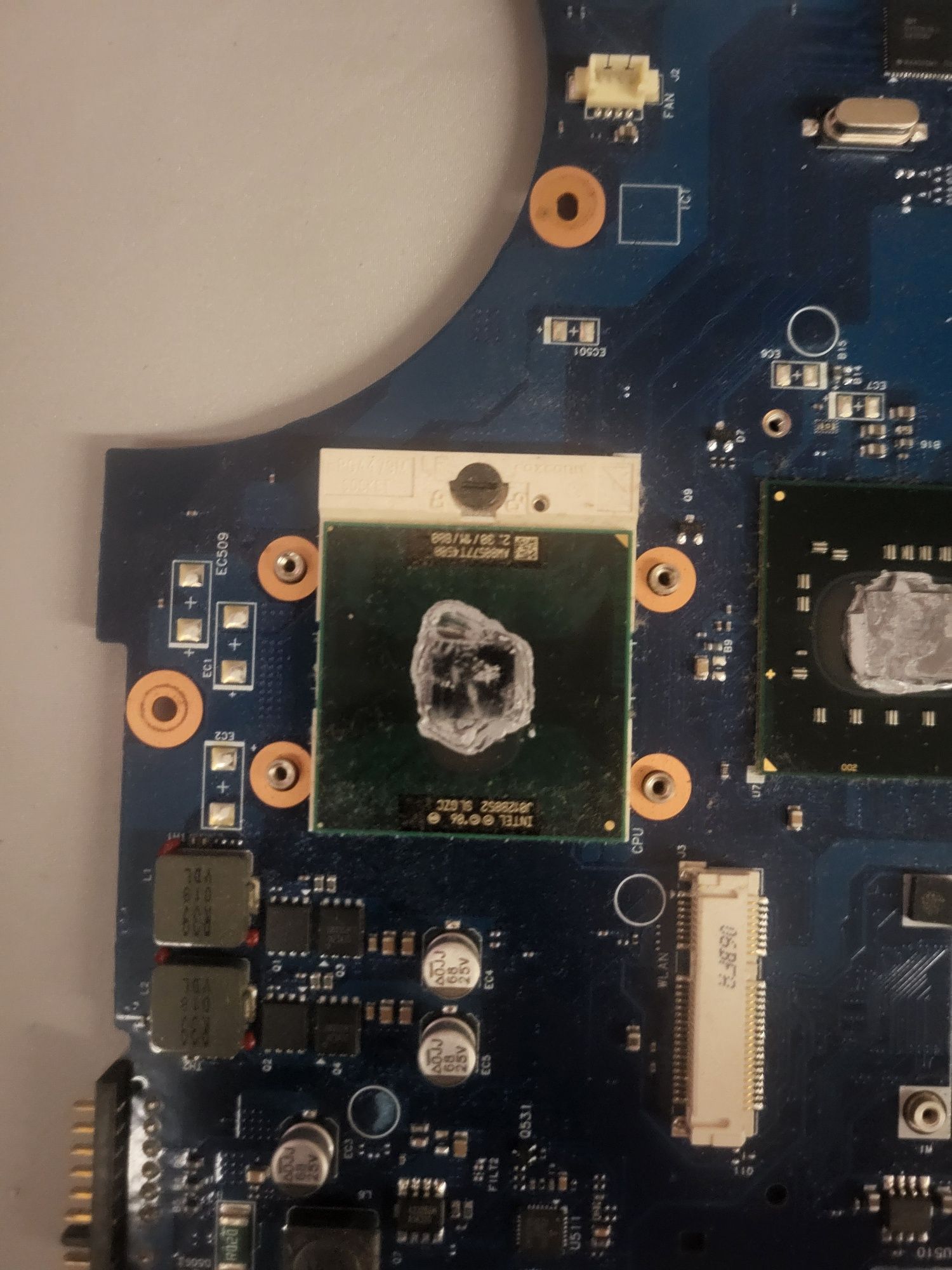 Sprzedam tylną klapę Matrycy do Laptopa Samsung R530