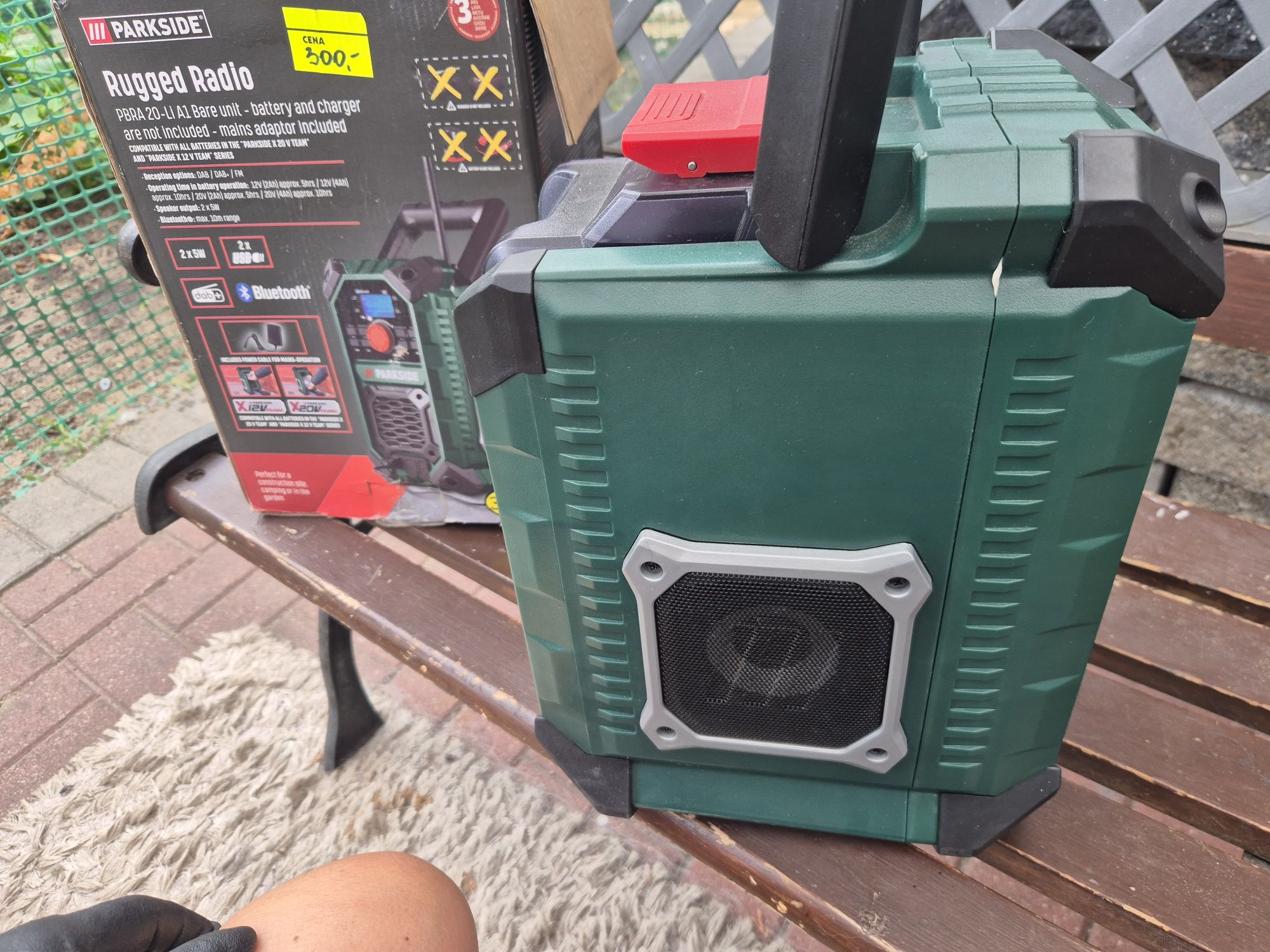 Radio parside jak nowe
