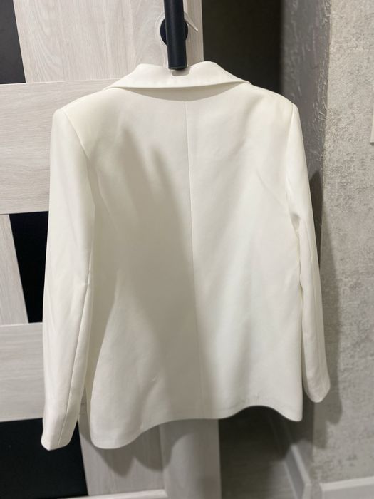 Піджак на дівчинку