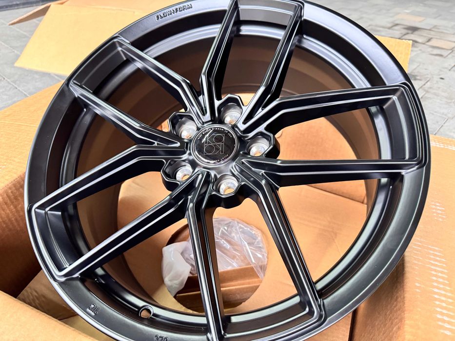 FlowForming R18 5x114.3 Kia Tesla Hyundai Nissan Toyota Mitsubishi