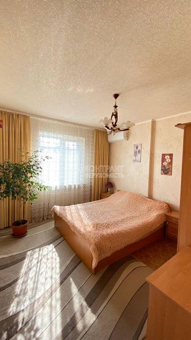 Продаж 2к квартири у Пісочині Надія