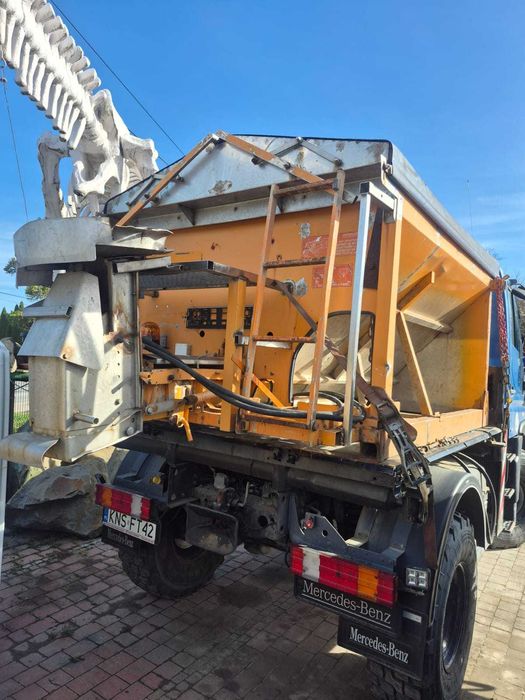 Piaskarko solarka Mercedes Unimog