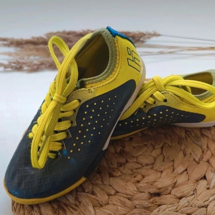 Korki buty sportowe do piłki nożnej huari kory sportowe 28 szare żółte