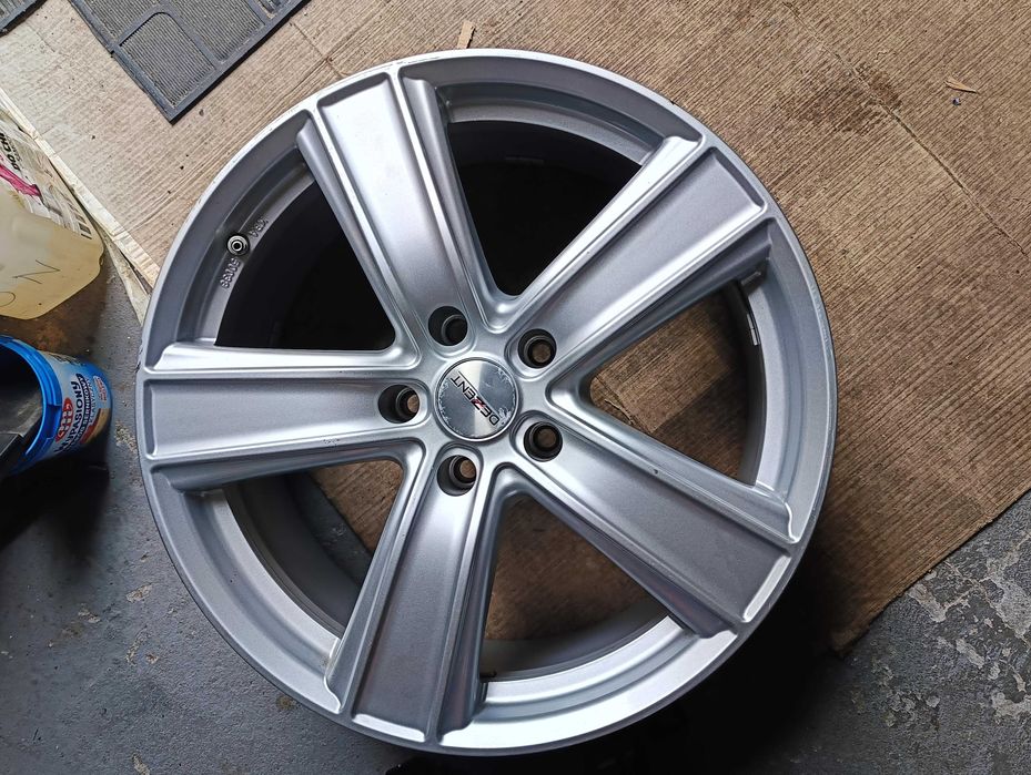 Alufelgi Dezent TTH9L 5x120 8,5jx19 ET35 BMW Insignia VW T6 Transporte