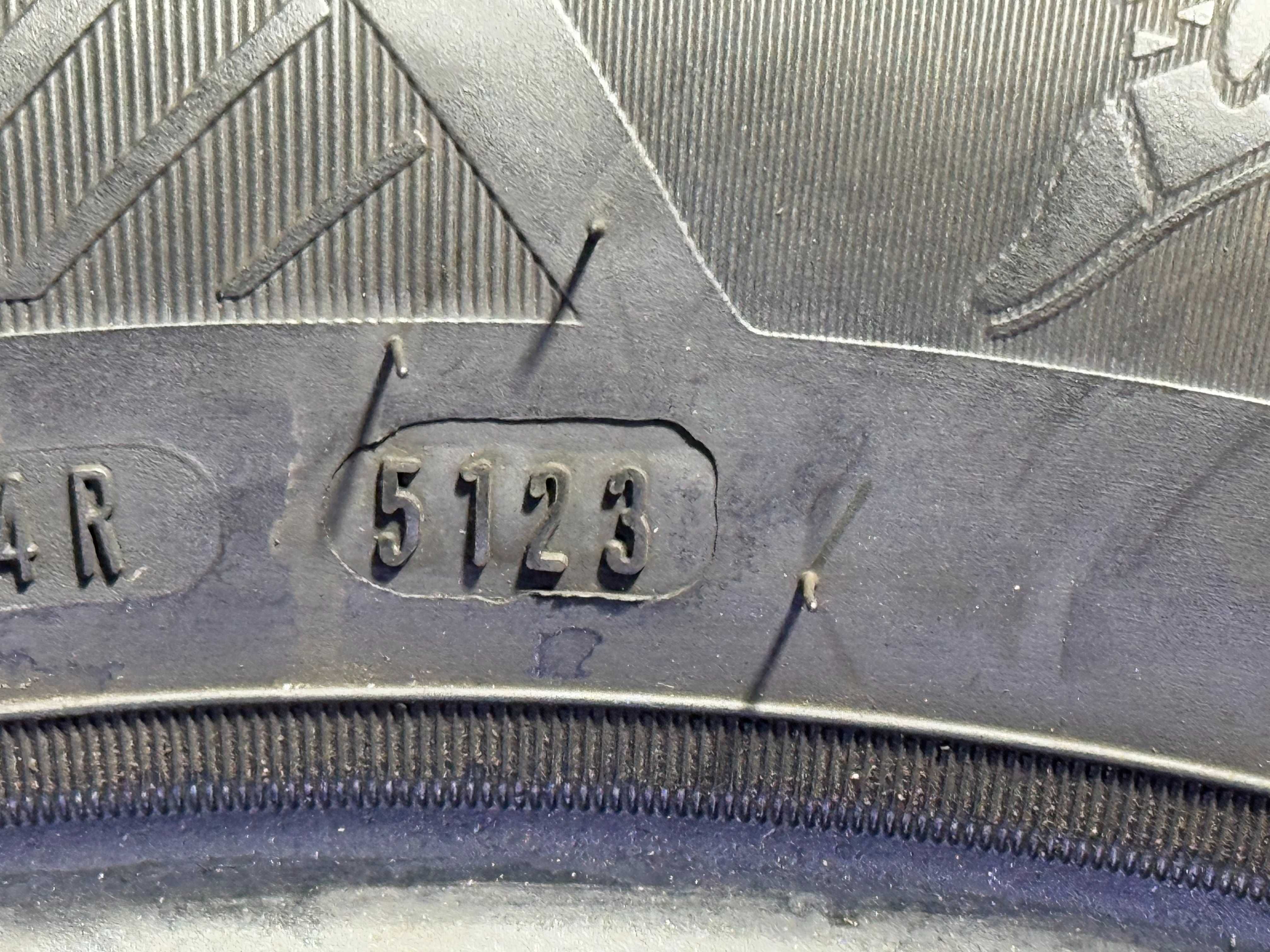 Opony Letnie 215/55/17 GOODYEAR EFFICIENT KOMPLET #644