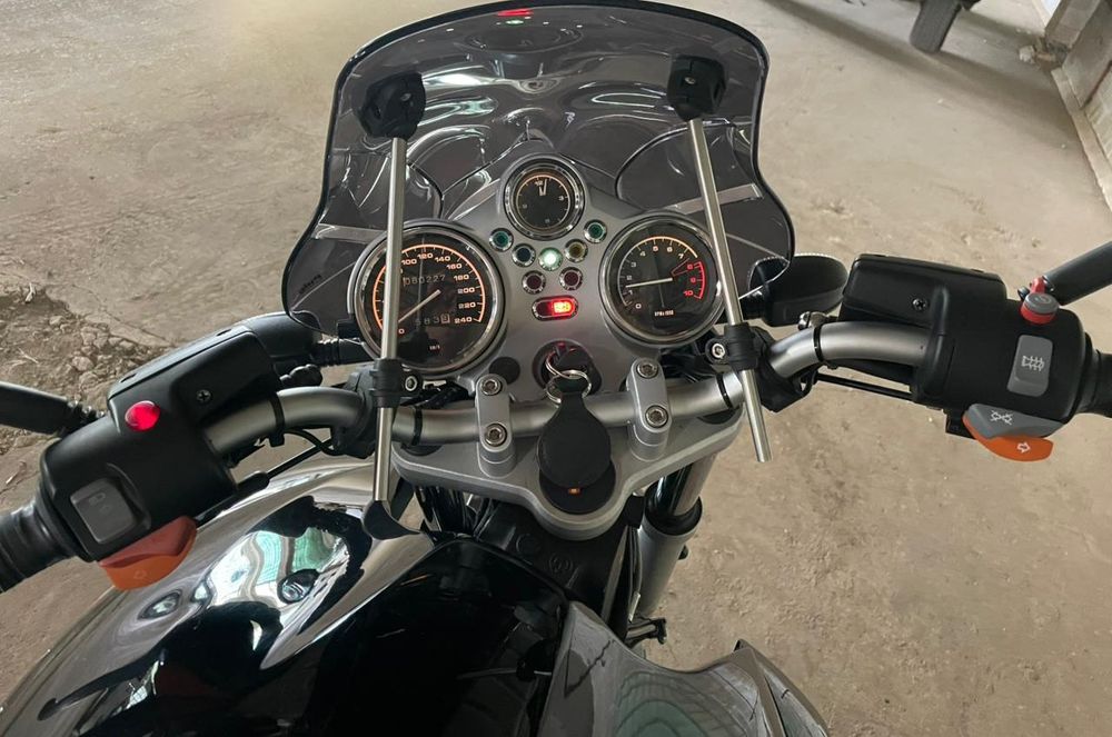 Мотоцикл BMW R1150R