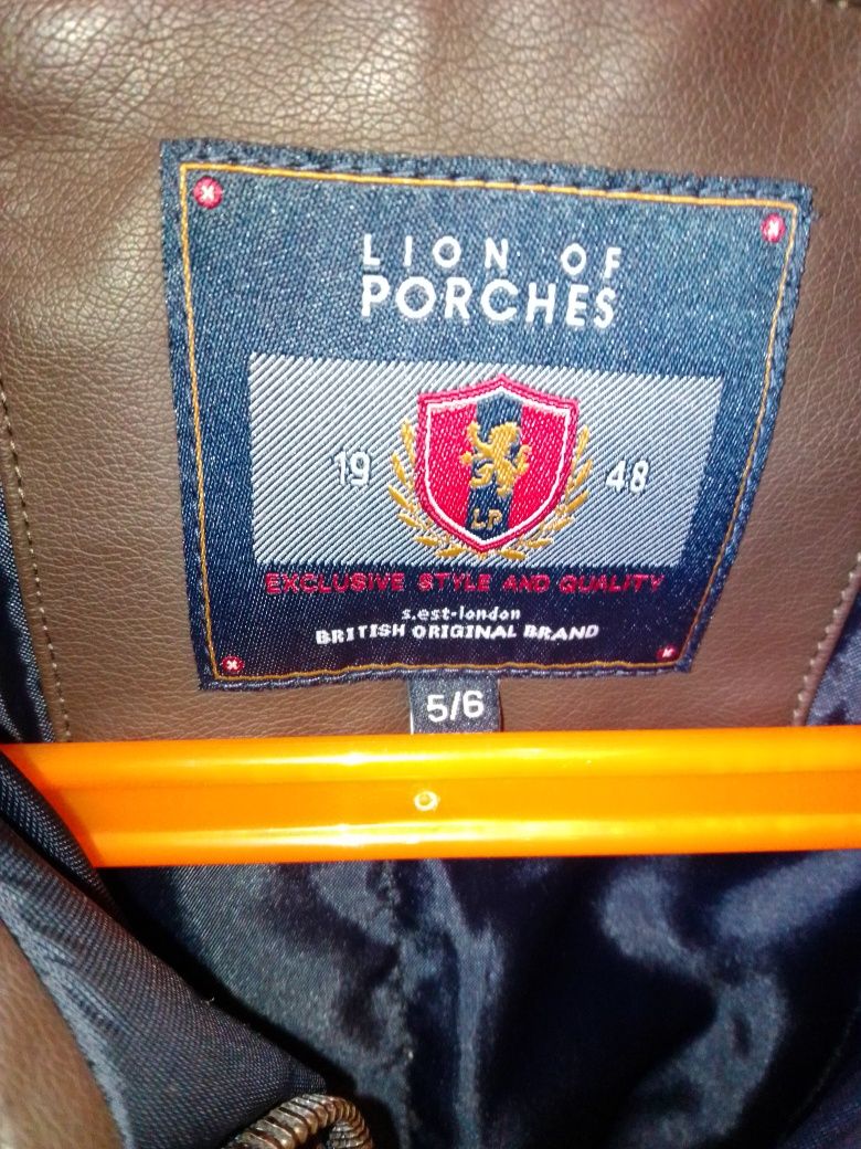 Casaco Lion of Porches original