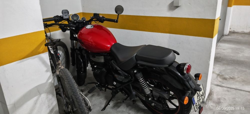 Royal Enfield Meteor